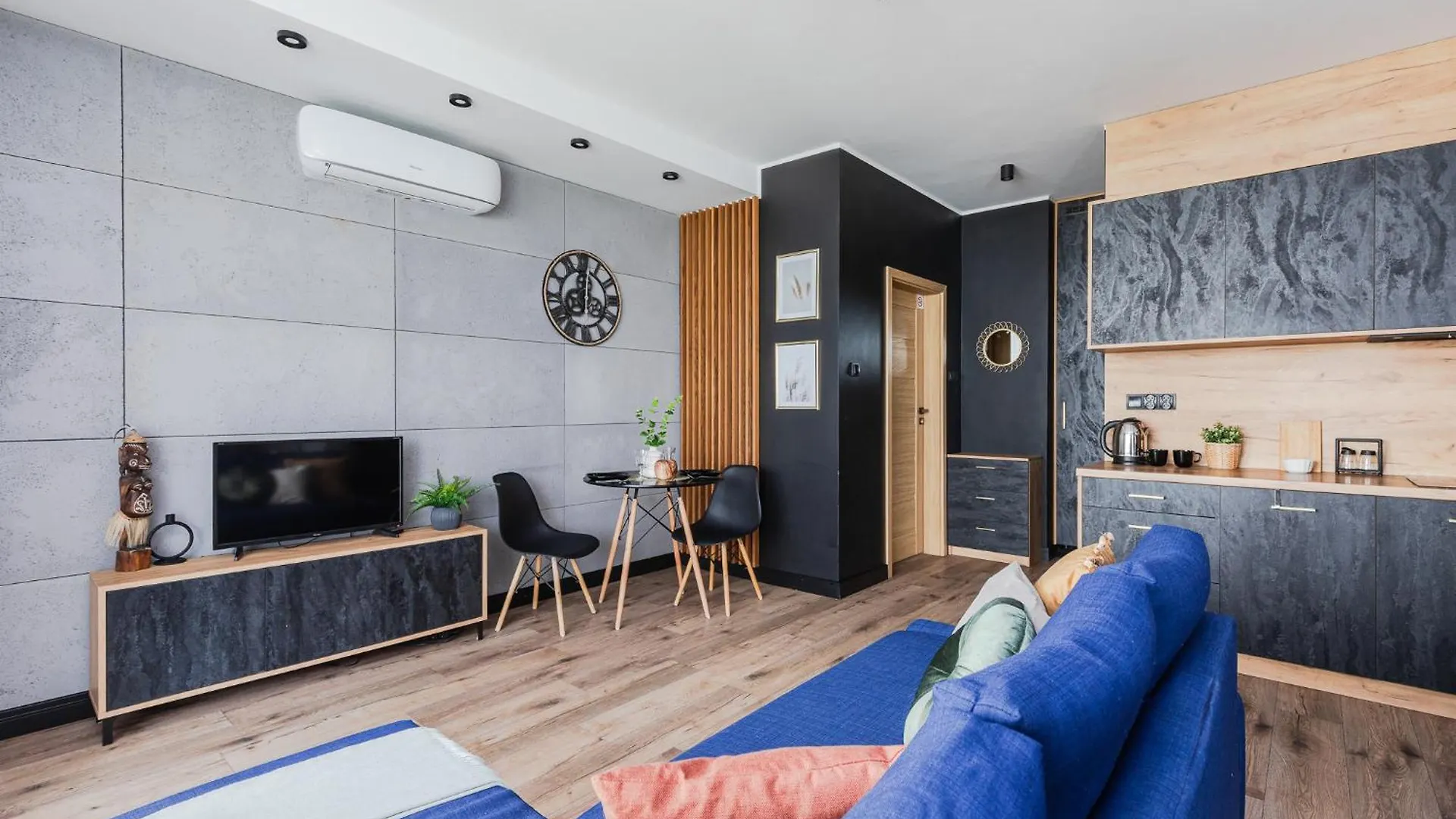 Super Apart Przerwana 13 Warszawa Apartament
