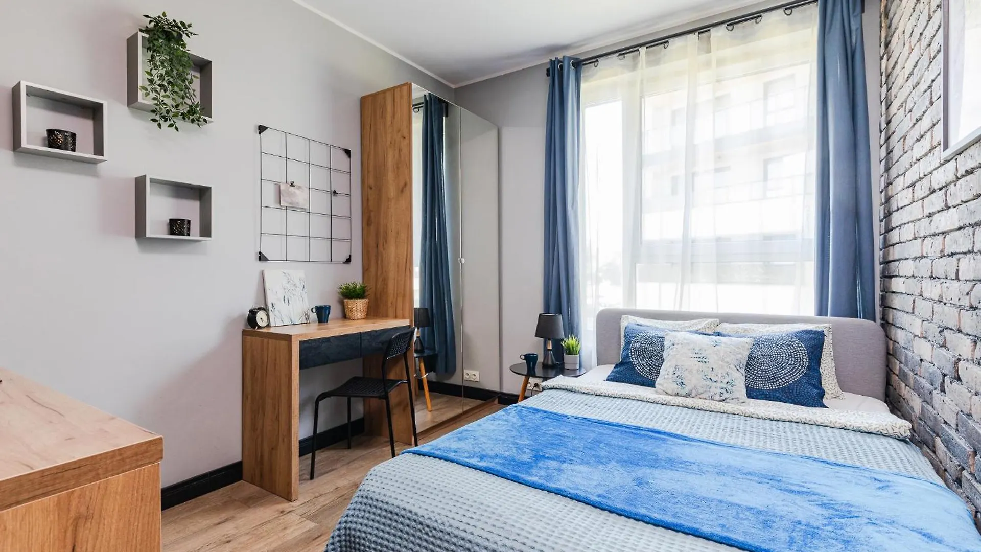 Superapart Przerwana 13 Ministudio Варшава
